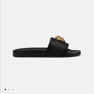 VERSACE PALAZZO POOL SLIDES SZ IT 39 NEW AUTHENTIC